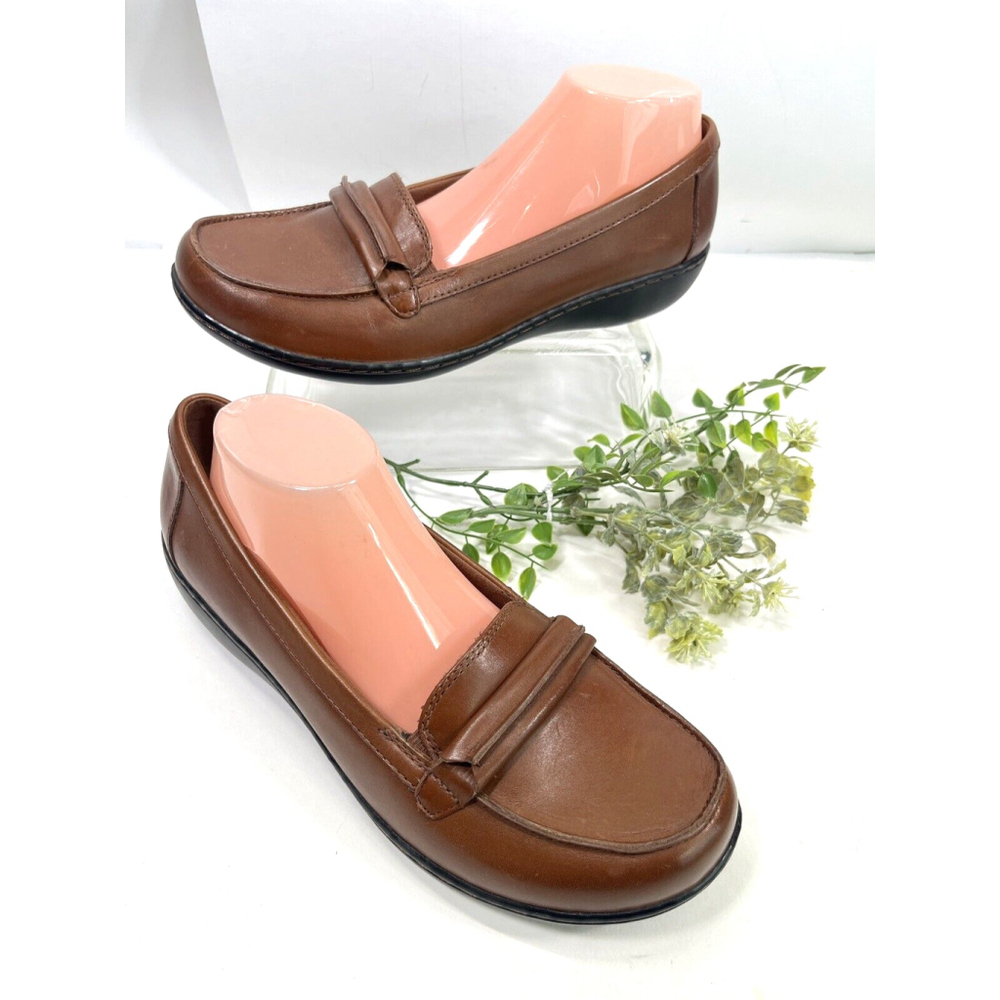 Clarks Collection Ashland‎ Lily Loafer Flat Shoes Brown Leather Slip On 11 W New